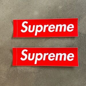 🖤 Supreme Stickers